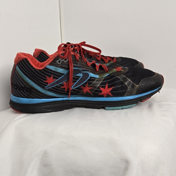 Newton Chicago Running Fusion Special Edition shoes 11.5 black blue red starsh - Picture 5 of 17